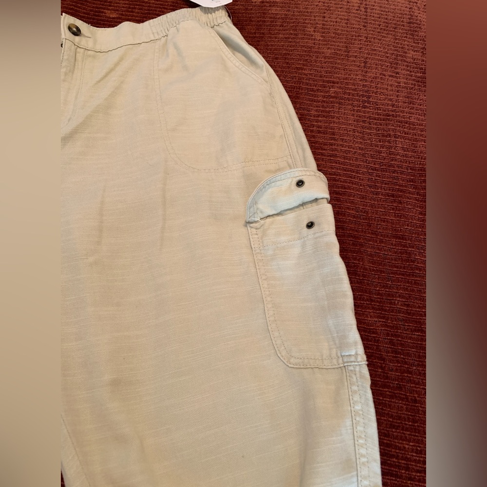 Beige Khaki Light Casual Pants (Belk) - Picture 7 of 9